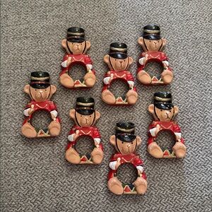 Set of 8 Bear Napkin Rings